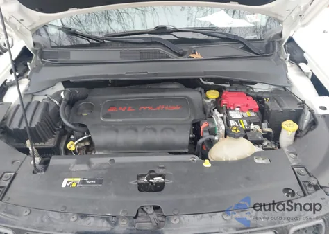 2021 Jeep Compass Trailhawk 4X4 from USA, damaged, VIN 3C4NJDDB6MT524171